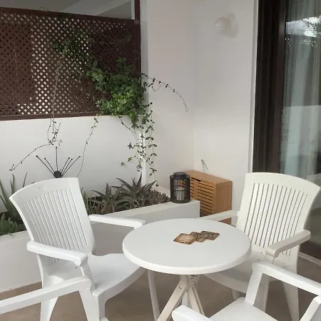 Apartment Urban Nest - Near Gsp & General Hospital *